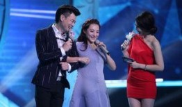 明星爆料队友视频播放,明星爆料视频引发热议